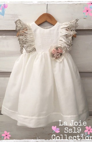 1906- Υπέροχο φορεματάκι με ιδιαίτερα μανίκια!