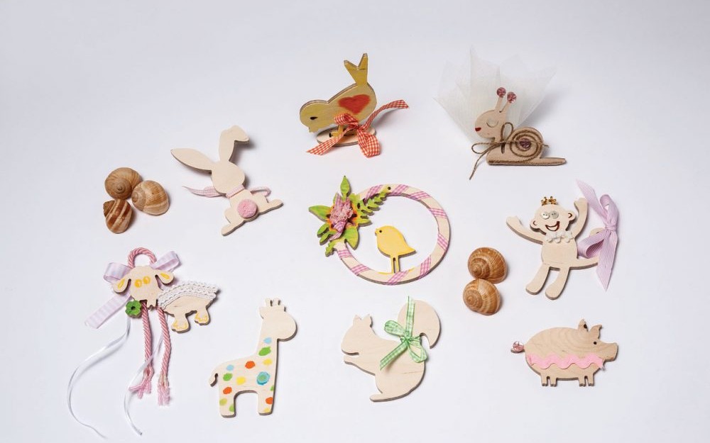 MPX1 - Wooden favors in various designs 10 x 7cm